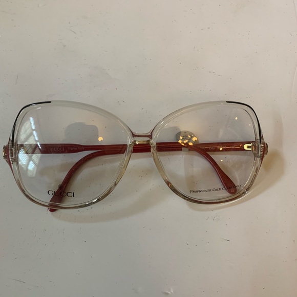 red gucci frames